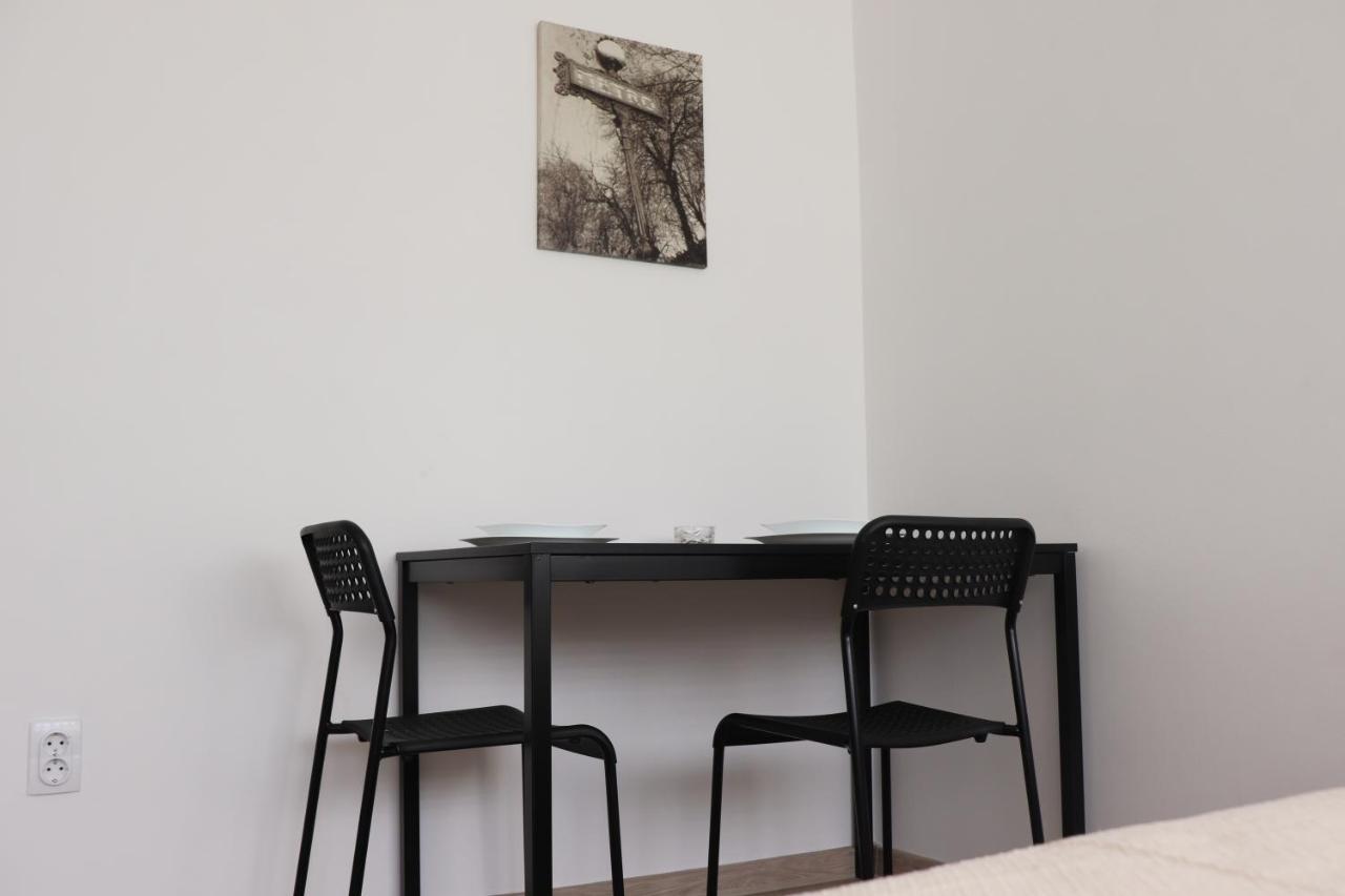 Apartamento Apartman Lena Banovo Brdo Belgrado Exterior foto